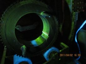 仔細看不一樣的裂紋